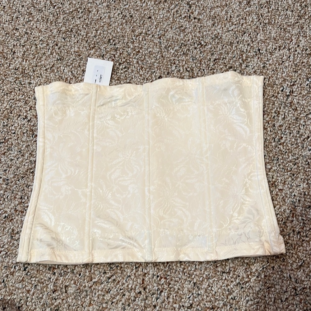 NWT Maidenform Shapewear XL